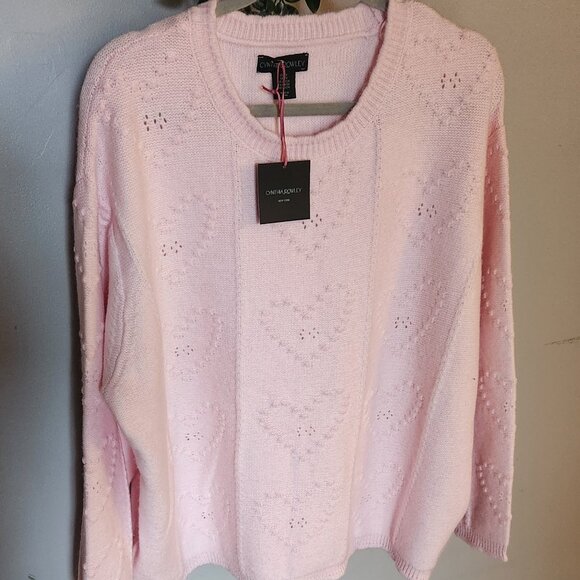 Cynthia Rowley Sweaters - Adorable Heavy Knit Hearts Sweater